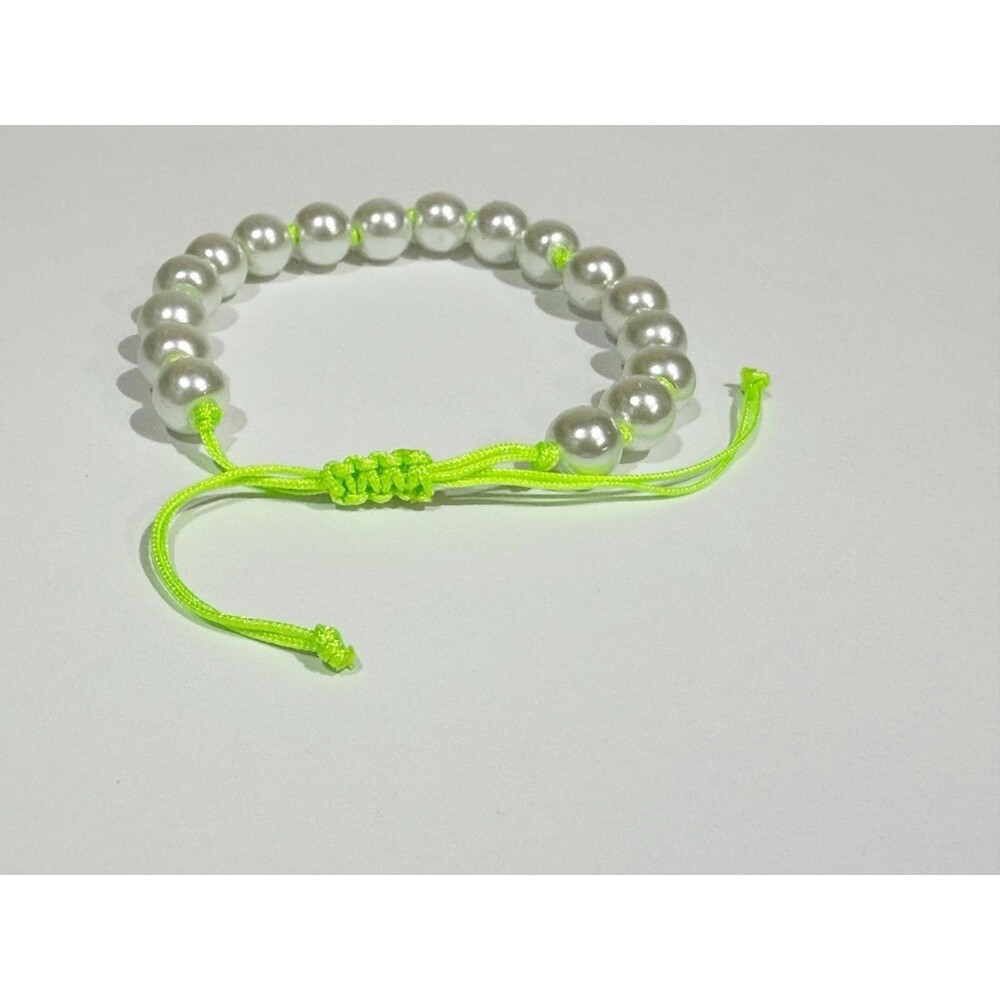 White Beaded Bracelet Green Adjustable Handmade Boho - Picture 4 of 9